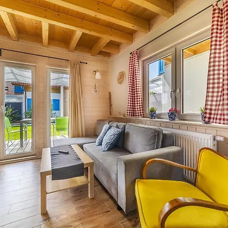 Osada Деревянный коттедж *