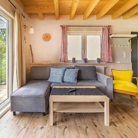 Деревянный коттедж Osada *