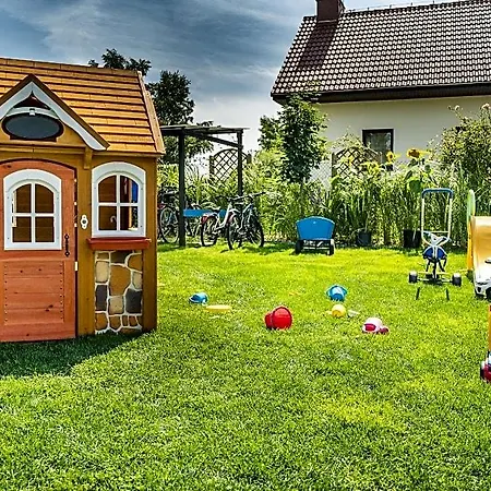 Osada Chata Dębki