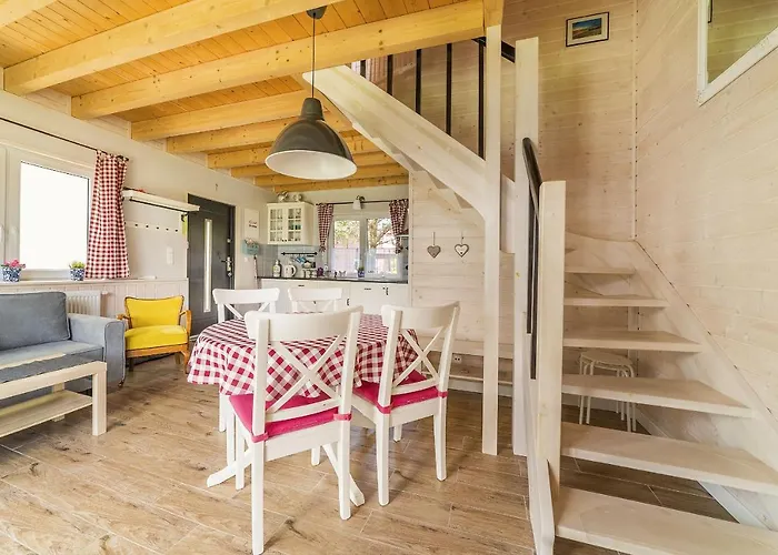 Osada Деревянный коттедж Дембки