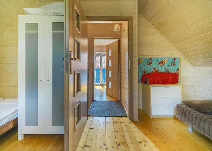 Osada Деревянный коттедж