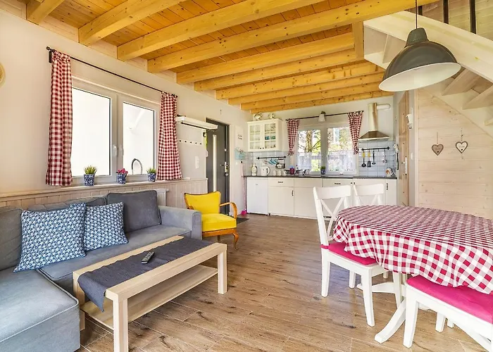 Деревянный коттедж Osada Дембки